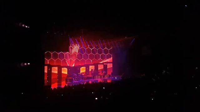 Энрике Иглесиас / Enrique Iglesias (2017) смотреть онлайн