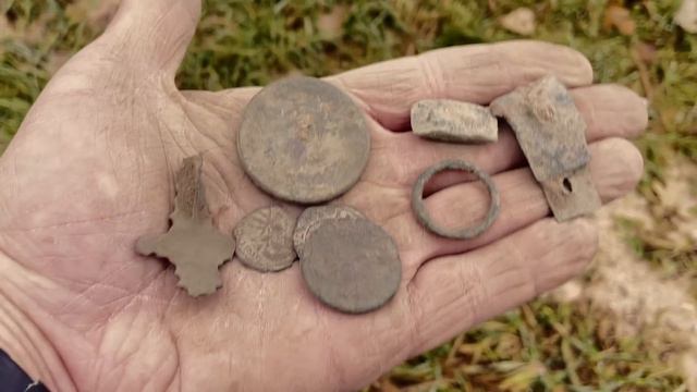 Saxon silver, Roman and Medieval coins and Jewellery!!! Metal Detecting UK смотреть онлайн