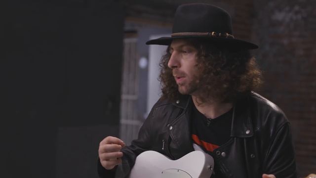 Gitty Demos The Player Series Telecaster® | Fender смотреть онлайн