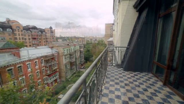 Обзор квартиры в Киеве на ул. Саксаганскоге за 2 400$ смотреть онлайн