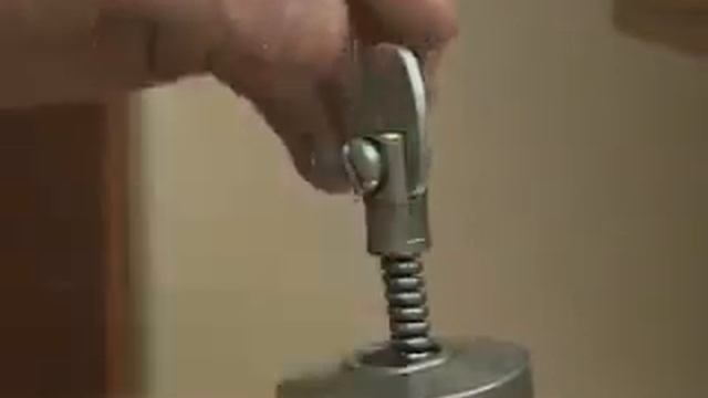 Электромеханический аппарат для прочистки канализации Оса SV смотреть онлайн