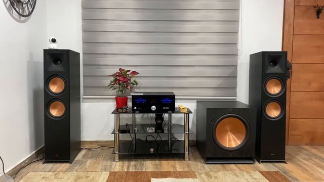 Advance Acoustic A10 + Klipsch Rp-8000f смотреть онлайн