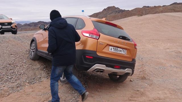 Лада ИксРей  Кросс диагональное вывешивание тест на жёсткость кузова / Lada Xray Cross Diagonal