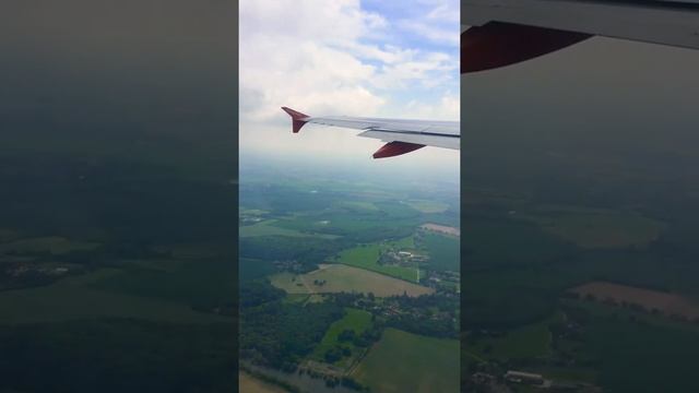 London Stansted EasyJet travel смотреть онлайн