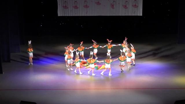 BabyDance - Уфа: Храбрые зайчики ( филиал Телецентр – педагог Галина Эльвира Рафитовна) смотреть онлайн