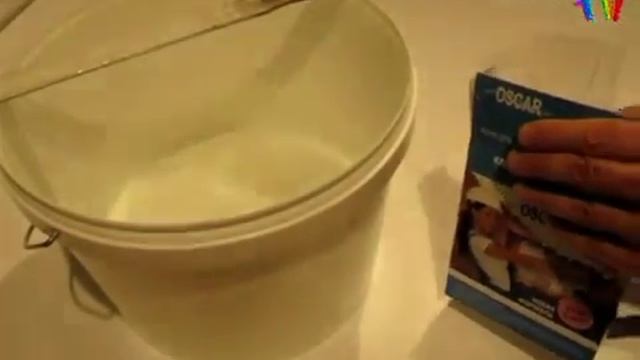 Как правильно развести клей OSCAR для наклеивания стеклообоев, малярных стеклохолстов смотреть онлайн