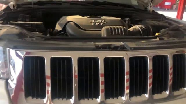 Número chassi e motor Grand Cherokee 4x4 LTD 2012 смотреть онлайн