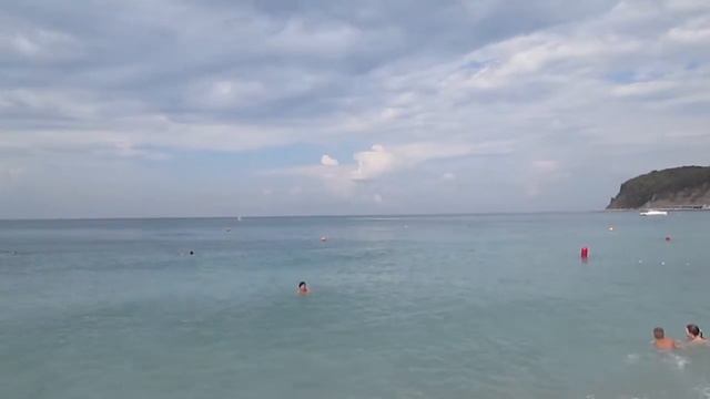 Черное море! Ольгинка! А Вы видели самые чистые пляжи ? Тогда Вам сюда! смотреть онлайн