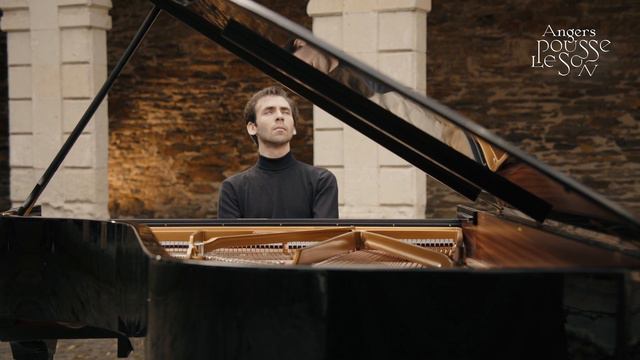 Alexandre Kantorow au Couvent de la Baumette à Angers смотреть онлайн