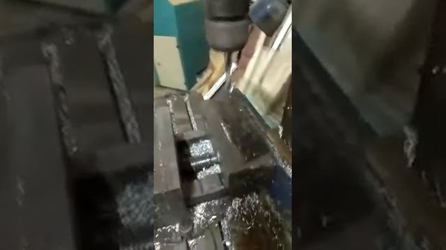 УФ 600С Универсально фрезерный станок смотреть онлайн