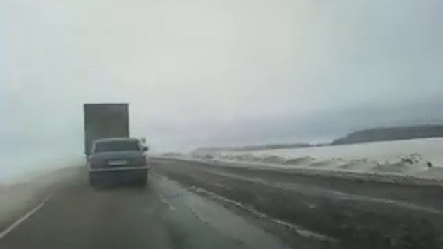 Дорога из Саратова 30км от города смотреть онлайн