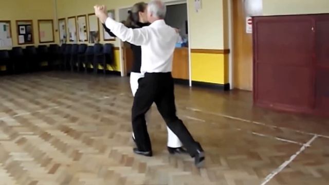 Tina Tango Sequence Dance to Music смотреть онлайн