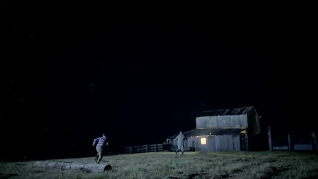 Une invasion de papillons de nuit - Spot WWF Earth Hour смотреть онлайн