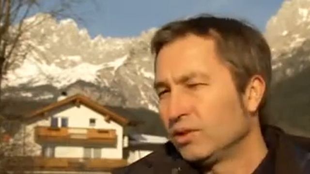 Schumacher admirers react to news of slightly improved condition смотреть онлайн