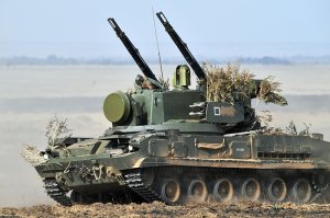 Комплексы «Тунгуска-М1» уничтожают боевые беспилотники ВСУ / События на ТВЦ