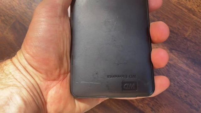 Honest Review of Western Digital 2TB Elements Portable HDD смотреть онлайн