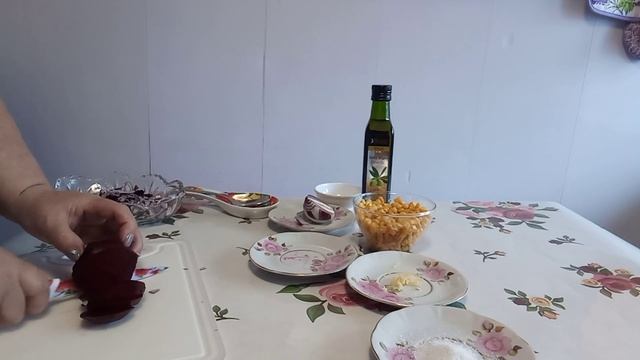 Кольоровий салат.