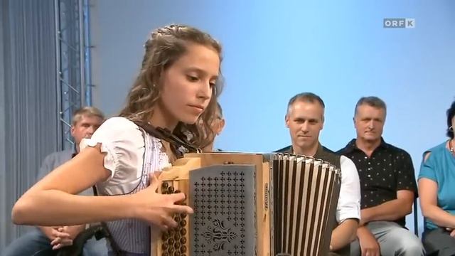 Böhmischer Traum | Sarah Steiner смотреть онлайн