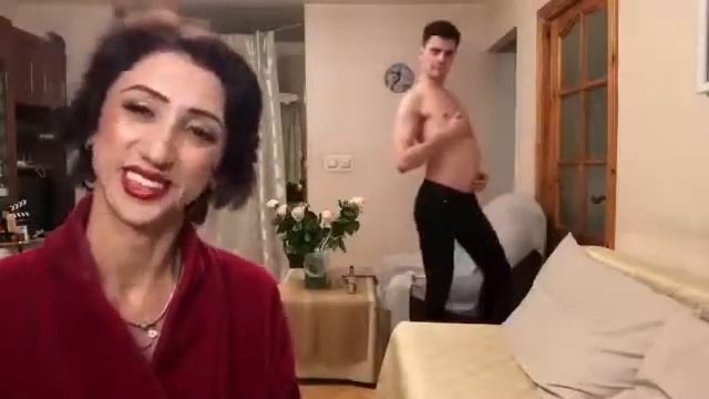 Мама и сын "Выпускной" смотреть онлайн