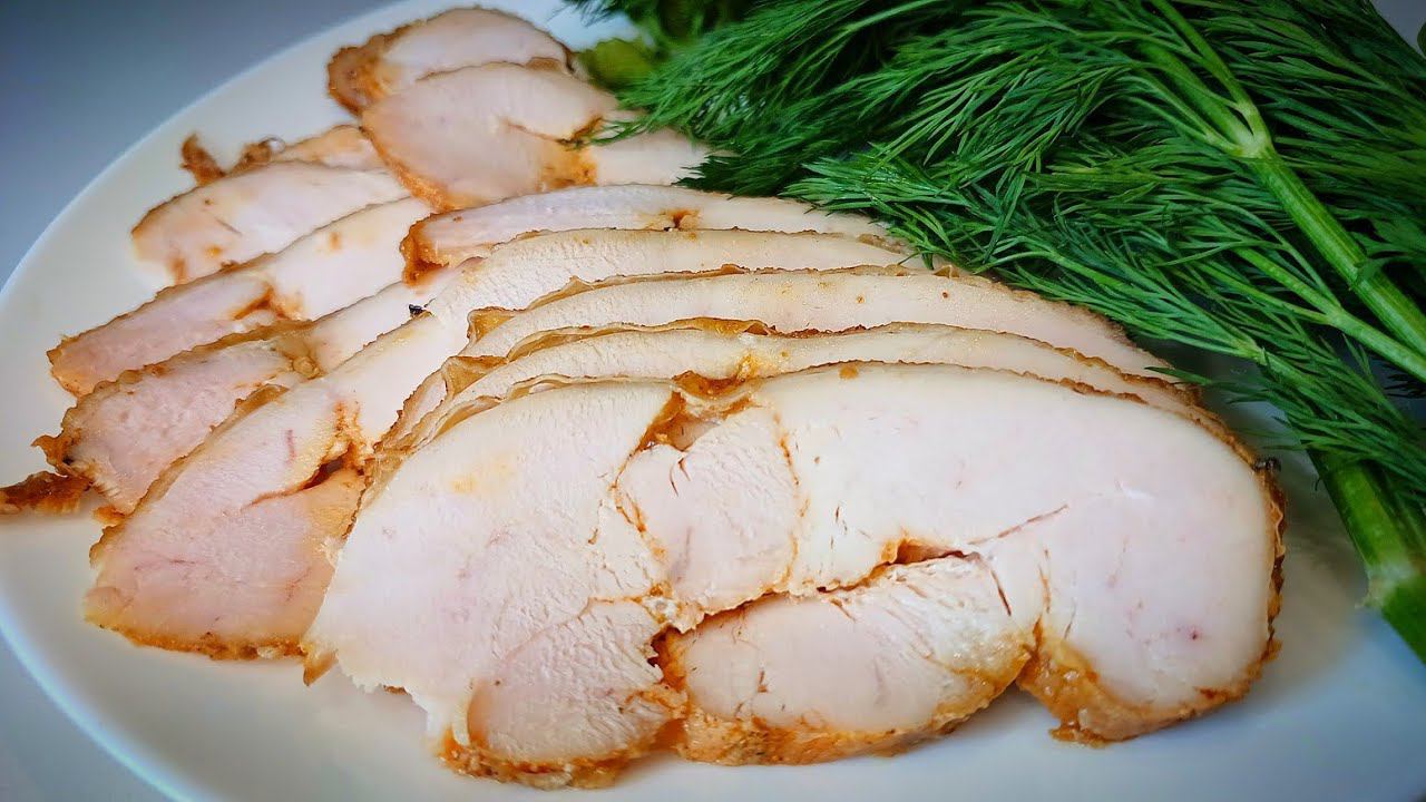 Вкуснейший деликатес из курицы. Простой способ приготовить отличную холодную закуску! смотреть онлайн