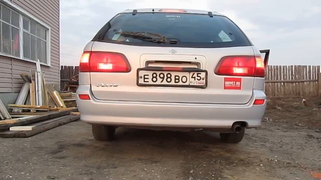 Nissan Avenir в красной пленке смотреть онлайн