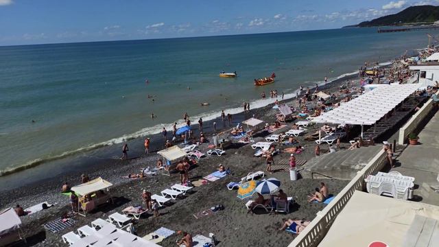 Сочи, п. Лоо, 04.09.21. Курортная жизнь после шторма налаживается! смотреть онлайн