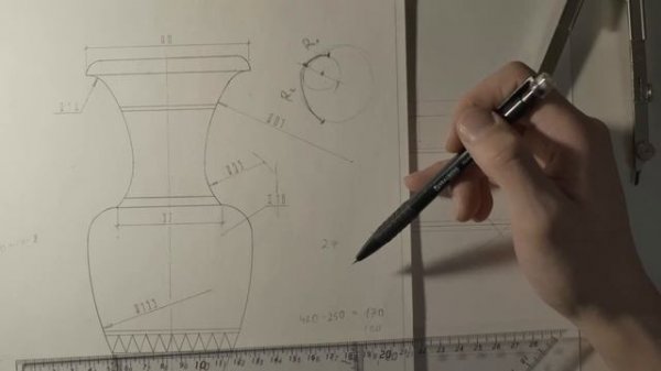 Курсы черчения #5 ваза