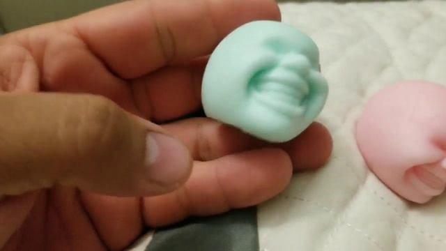 Stress Relief Ball (face) Review смотреть онлайн