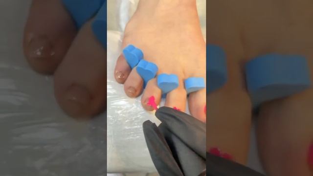 Инстасамка стала мастером педикюра смотреть онлайн