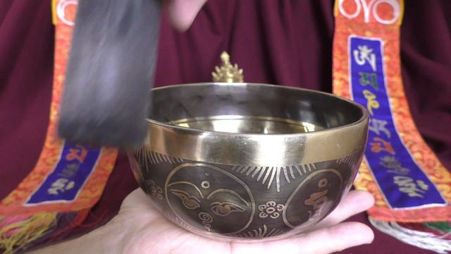 Поющая чаша кованая Премиум 17 см, Ре 297 Гц смотреть онлайн