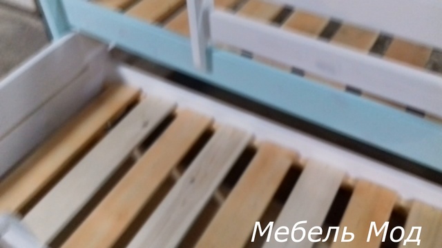 Детская кровать из массива дерева для двоих детей. смотреть онлайн