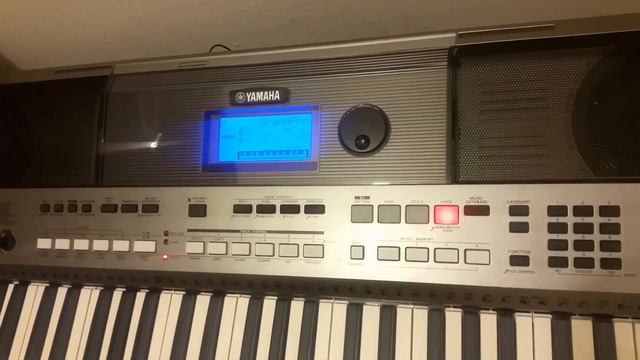 YAMAHA PSR-E443 PSR-E433 Y PSR E453 TUTORIAL RESETEAR VALORES DE FABRICA смотреть онлайн