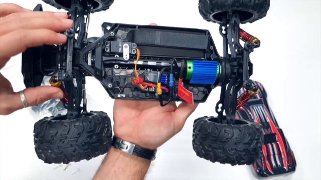 Review | Brushless RC car - XLF X03 1/10 2.4G 4WD 60km/h смотреть онлайн