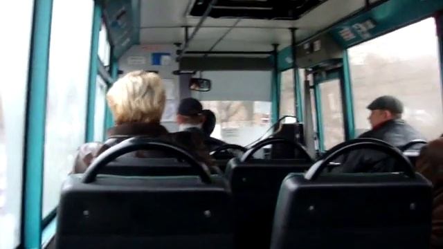 Автобус I-VAN следующий по 37 маршруту в Донецке смотреть онлайн
