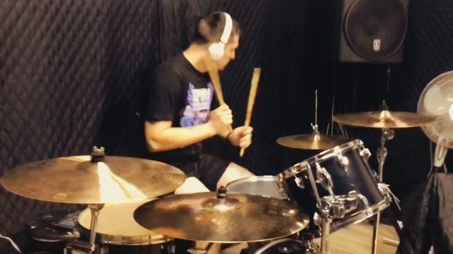 Воскресный кавер (Sunday cover) Выпуск #6 /// The Prodigy - Breathe (drum cover) смотреть онлайн