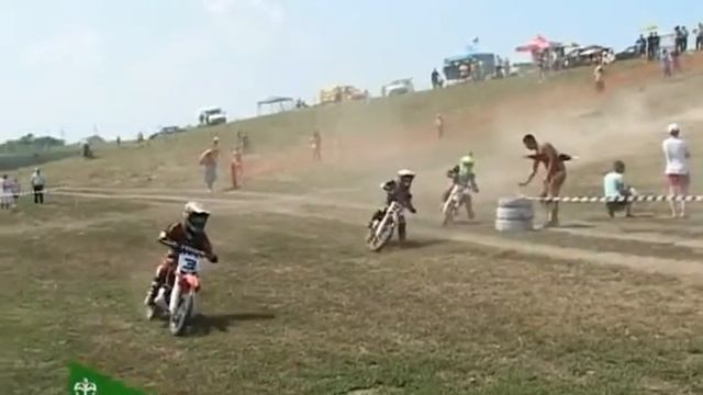 Мотокросс в Красногвардейском районе. 02.08.2016 смотреть онлайн