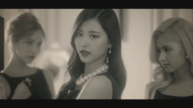 TWICE - CHEER UP на русском | MV смотреть онлайн