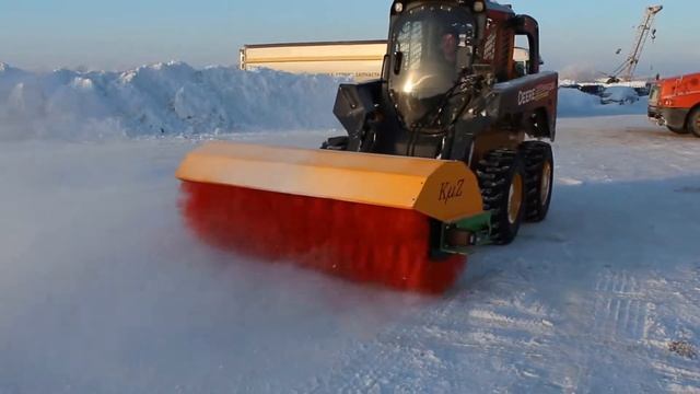 Щетки дорожные KMZ 1800/2000 производства Трактородеталь смотреть онлайн