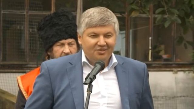 В Хотькове открылась новая детская площадка смотреть онлайн