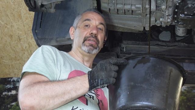 Замена масла в DSG-6 Tiguan смотреть онлайн