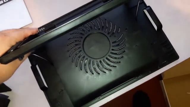 Охлаждающие Подставки для Ноутбука смотреть онлайн