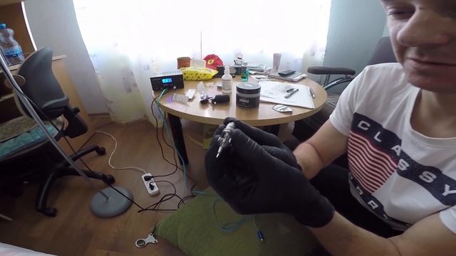 Первая татуировка. В домашних условиях. Легко. смотреть онлайн