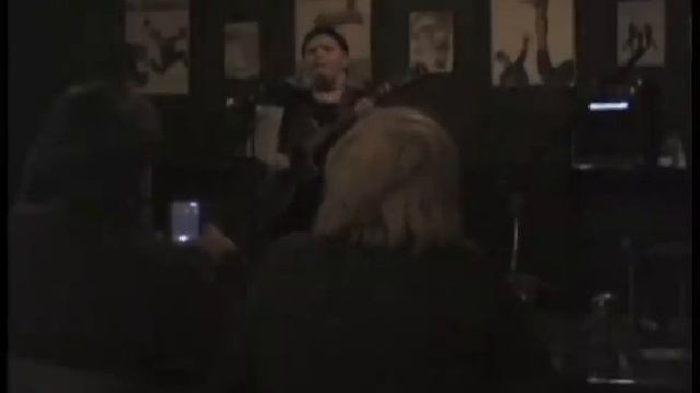 Tasha @ The Crown смотреть онлайн