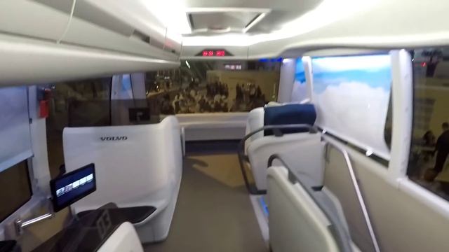 Volvo 9800 DD Exhibición смотреть онлайн