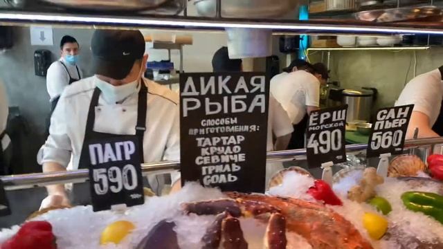 Внутри ресторана Рыба Моя на Большой Грузинской Улице. смотреть онлайн