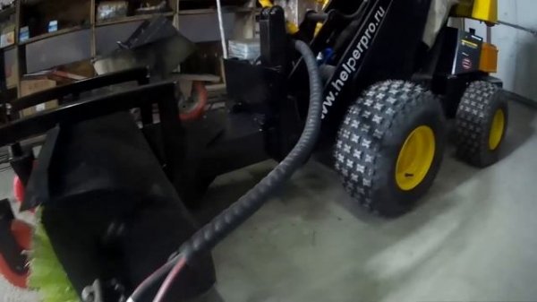 Навесное оборудование Helper 300