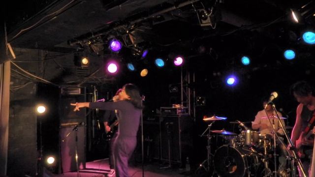 Never Been Funked /EXTREME cover/zoom q2n-4k смотреть онлайн