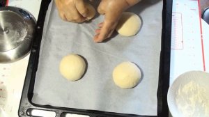Как приготовить булочки для домашнего Гамбургера . How to cook burger buns