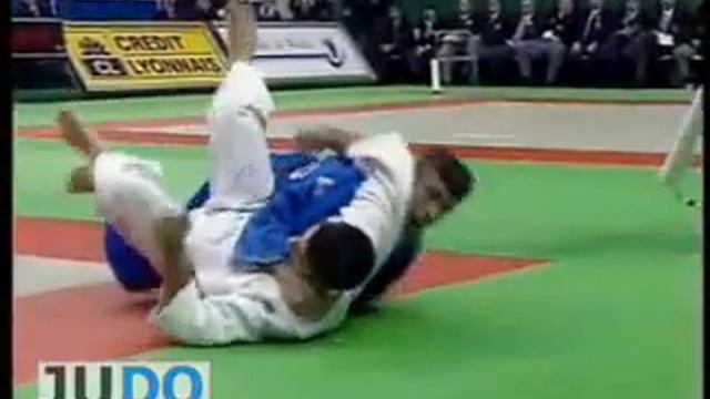 JUDO 1998 Tournois de Paris: Christophe Massina (FRA) - Giuseppe Maddaloni (ITA) смотреть онлайн