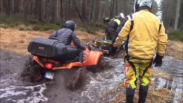 Квадро спор BRP vs CFMOTO гряземес квадроциклов. Часть первая вода! смотреть онлайн